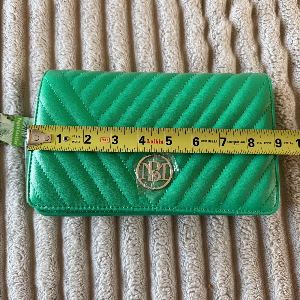 Badgley Mischka Green‎ Quilted Crossbody Bag NWT - Picture 9 of 11